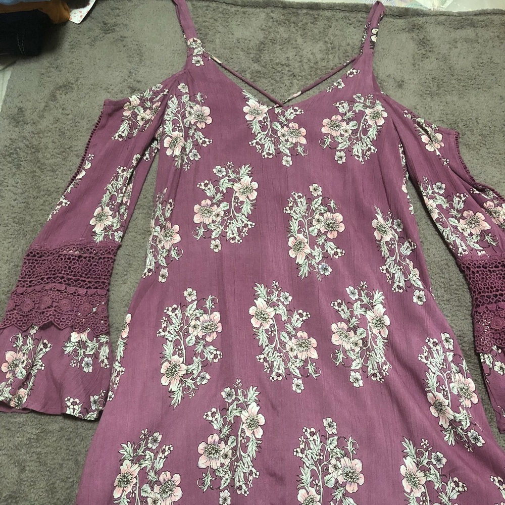 NWT Plum floral open shoulder bell sleeve dress